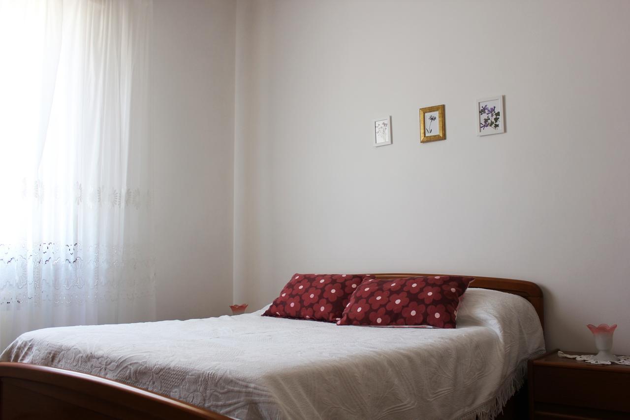Marilide Bed and Breakfast Marotta Exteriör bild